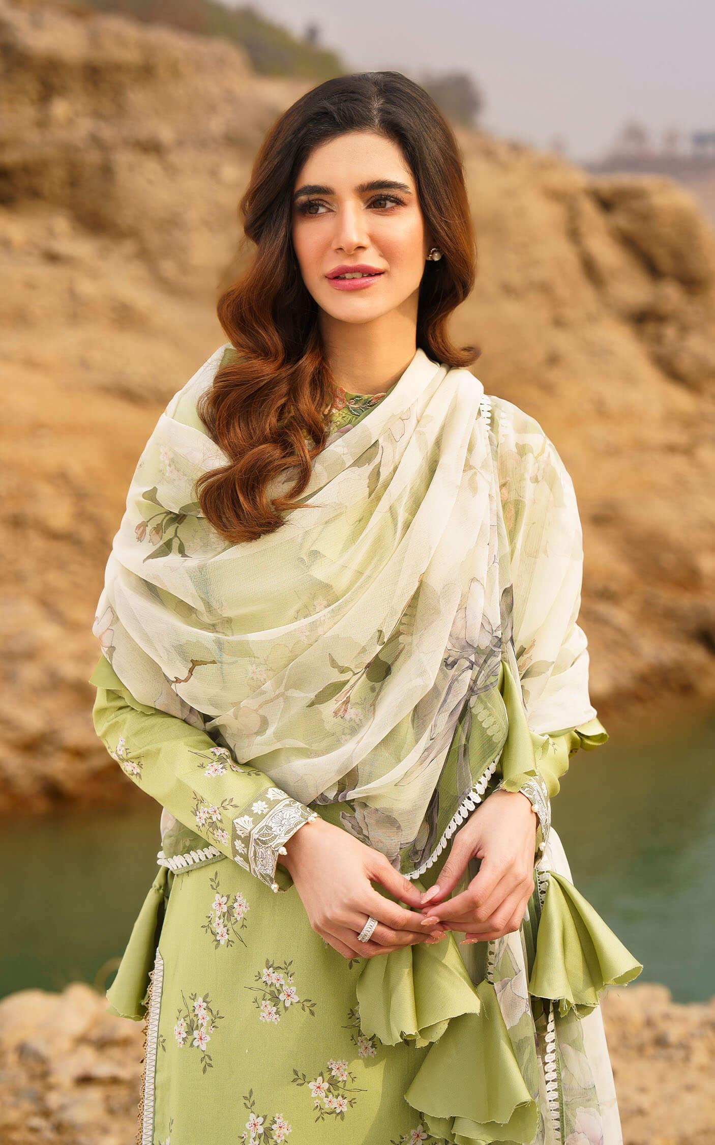 LARA-U141M010 | Unstitched Lawn