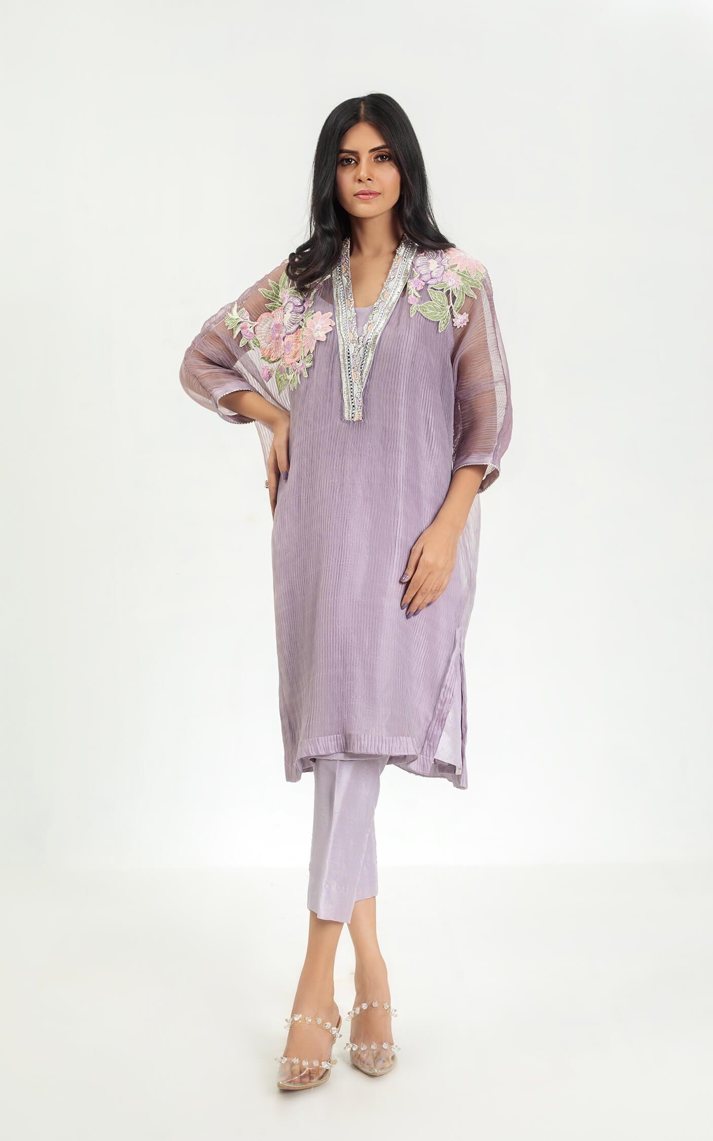 LP22-03 | Luxury Pret