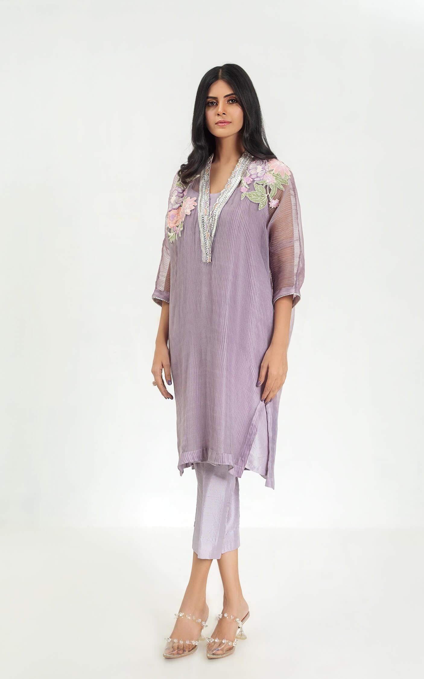 LP22-03 | Luxury Pret