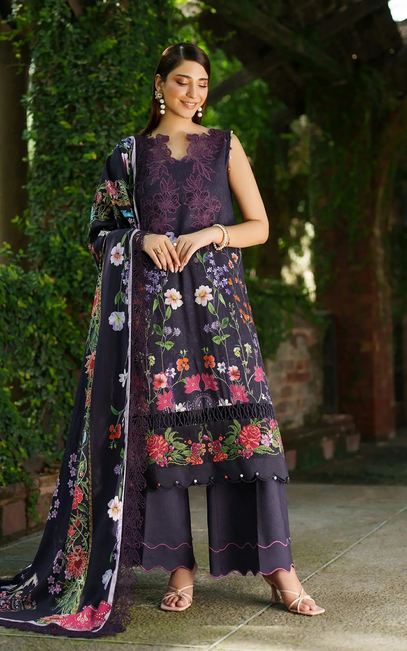 Winter Rose | 3pcs Embroidered Unstitched Winter