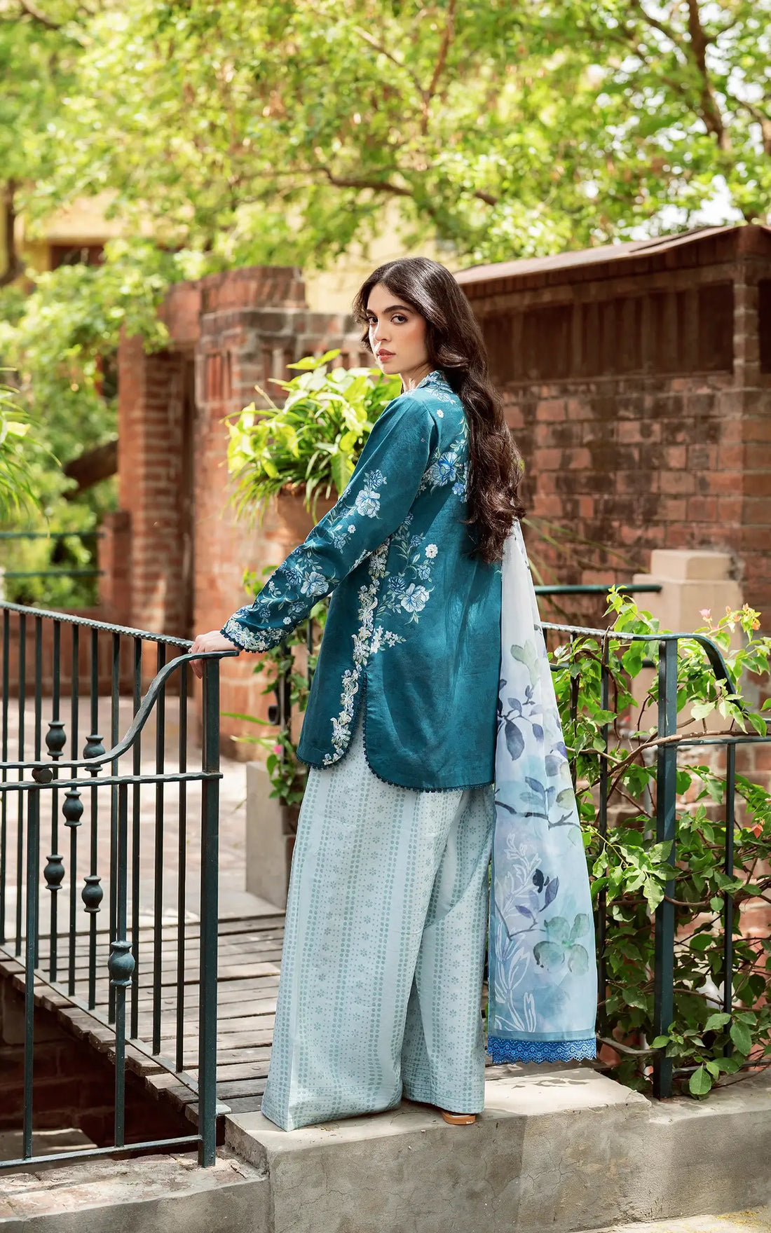 Lush Serenity-(YKL25-03)