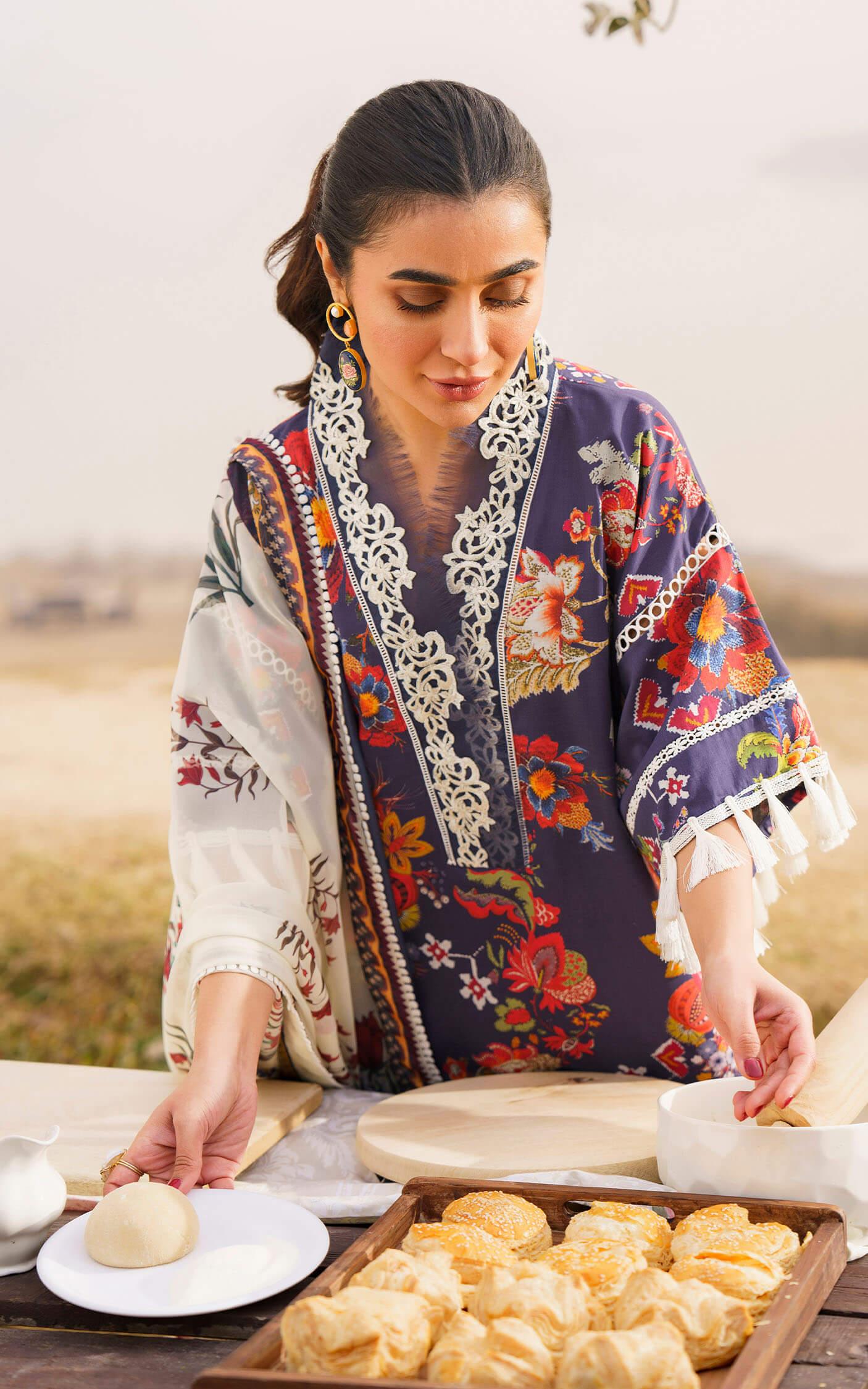 ALORA-U141M003 | Unstitched Lawn