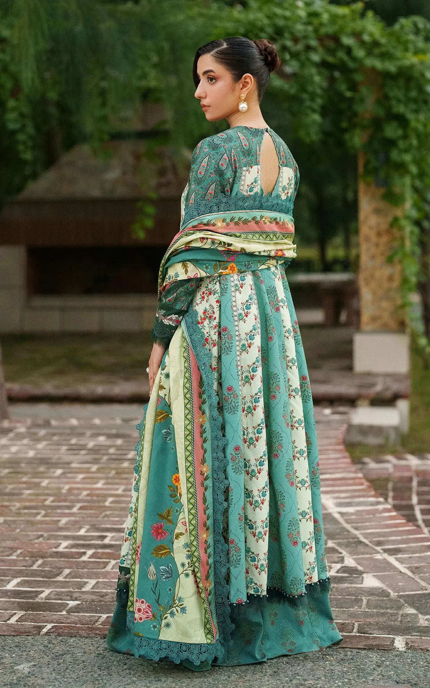 Botanical Breeze-MWL25-10 | 3pcs Embroidered Stitched Suit