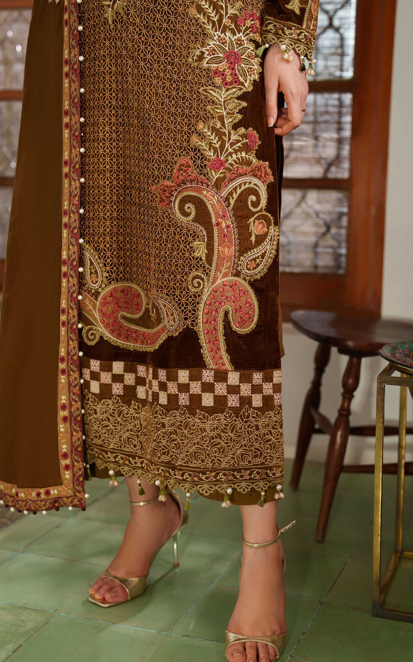 Cedar LWC25-08 | 3pcs Embroidered Unstitched Winter