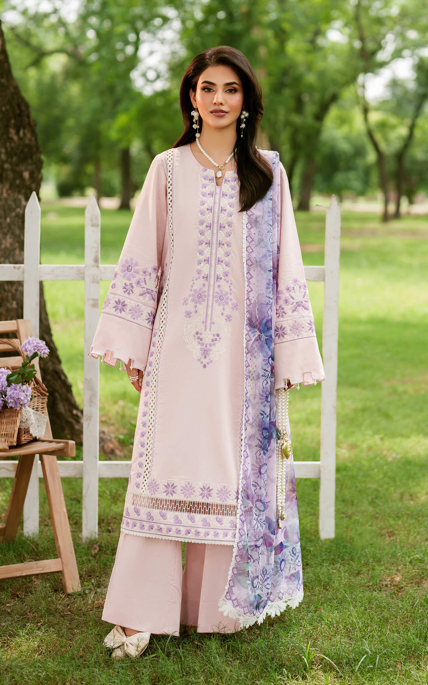 Elysian Petals ECU25-08