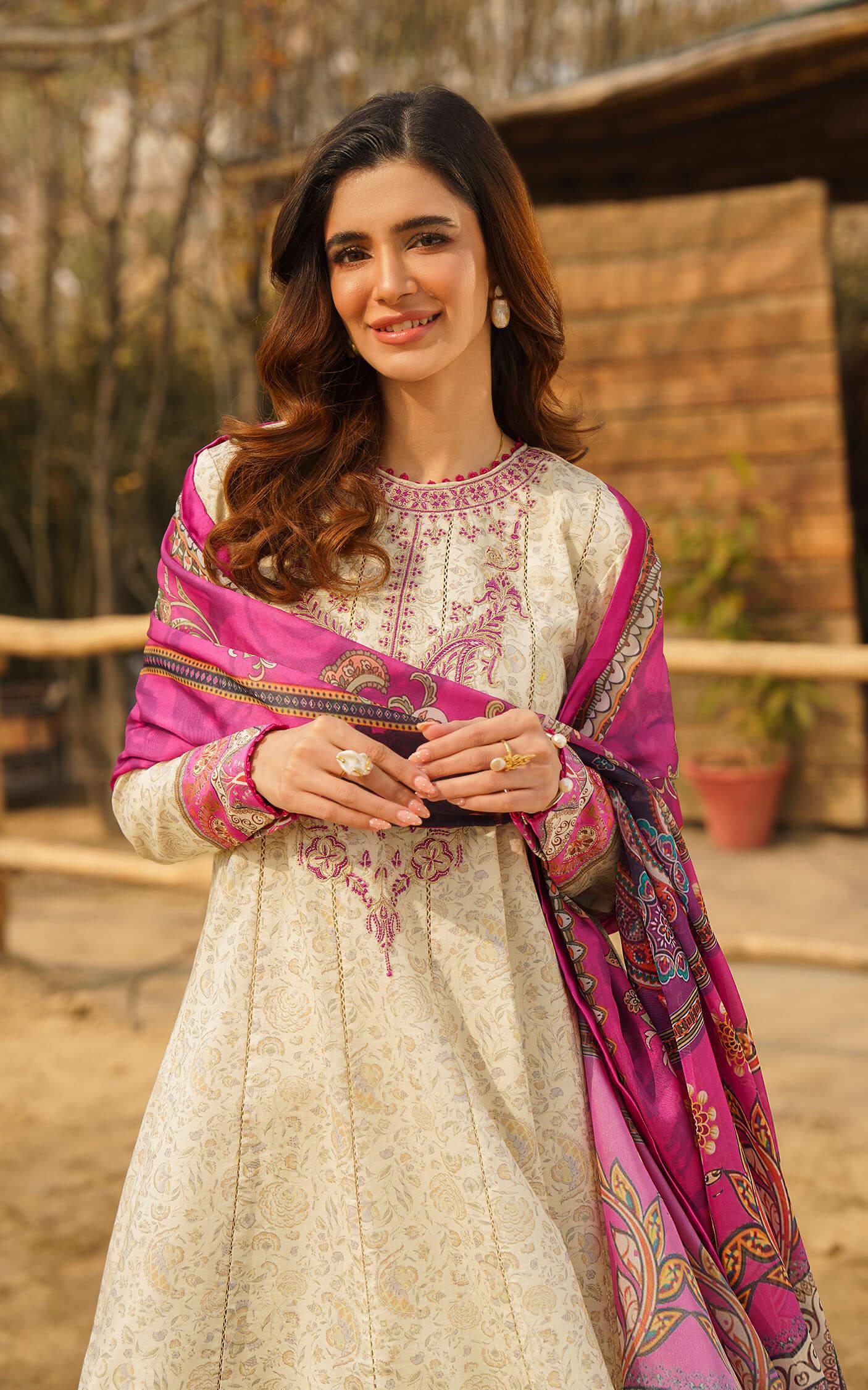 IRSA-U141M016 | Unstitched Lawn