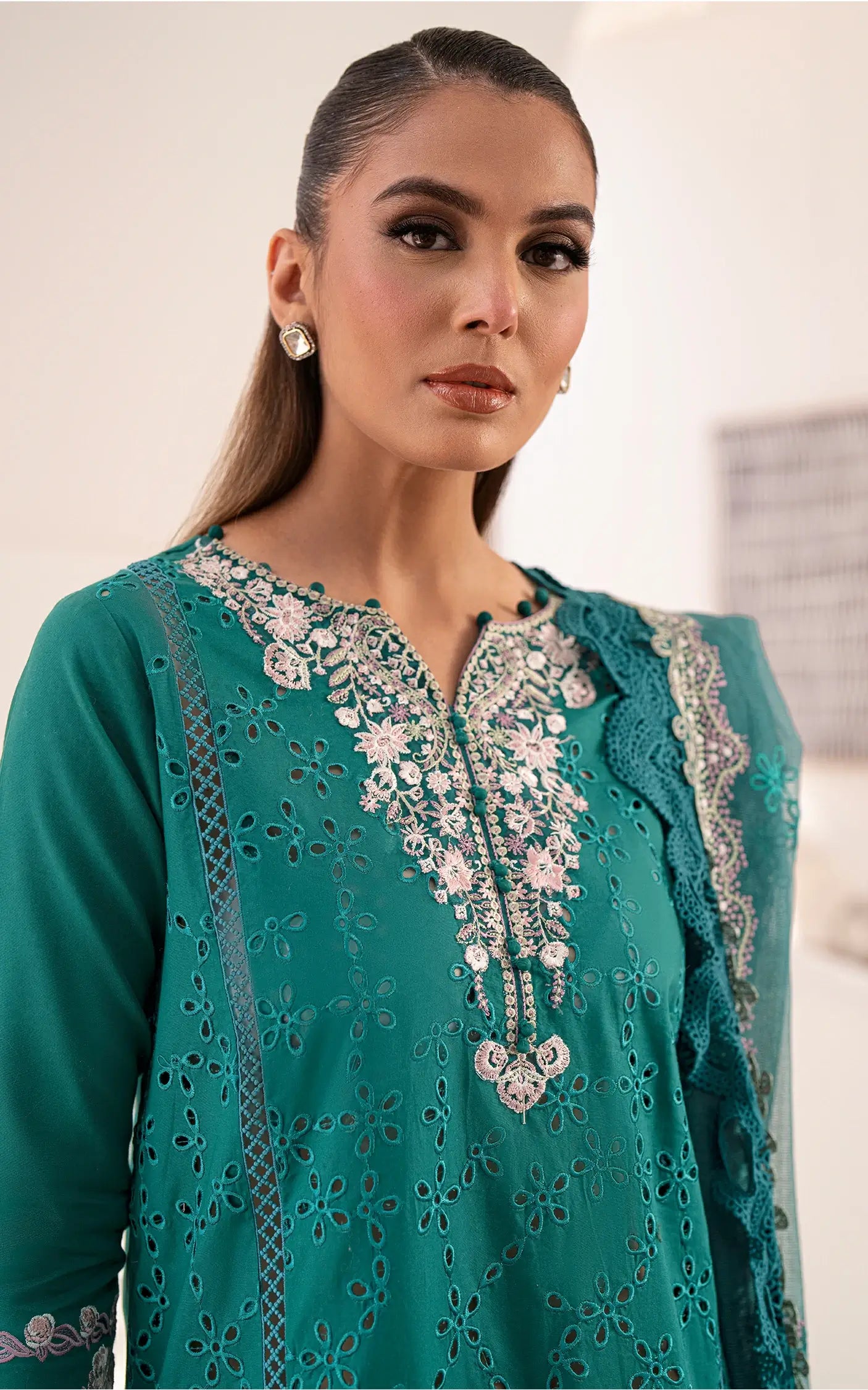 Emerald Muse-(LEL25-01)