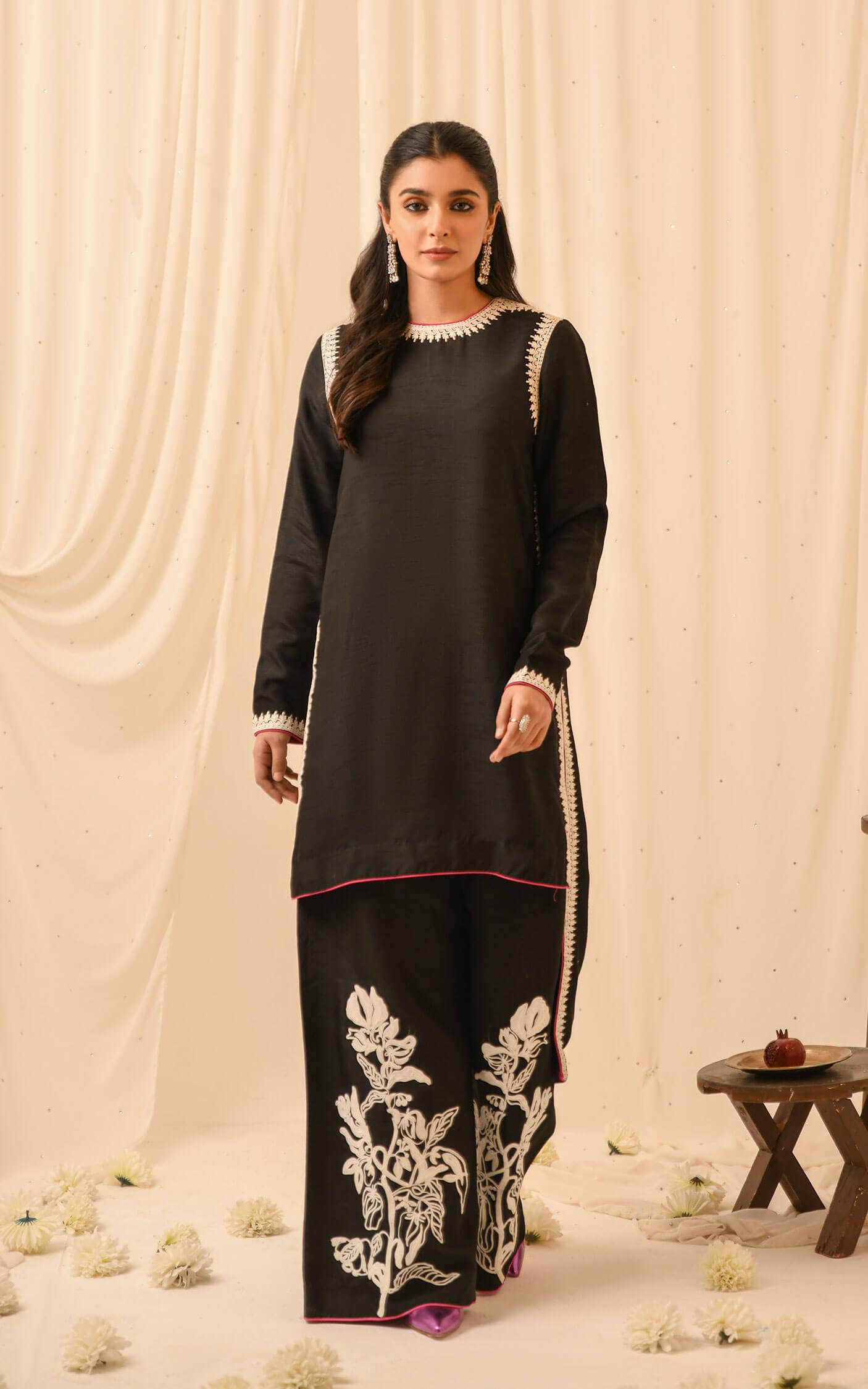 ME-LUXE-17 | Luxury Pret