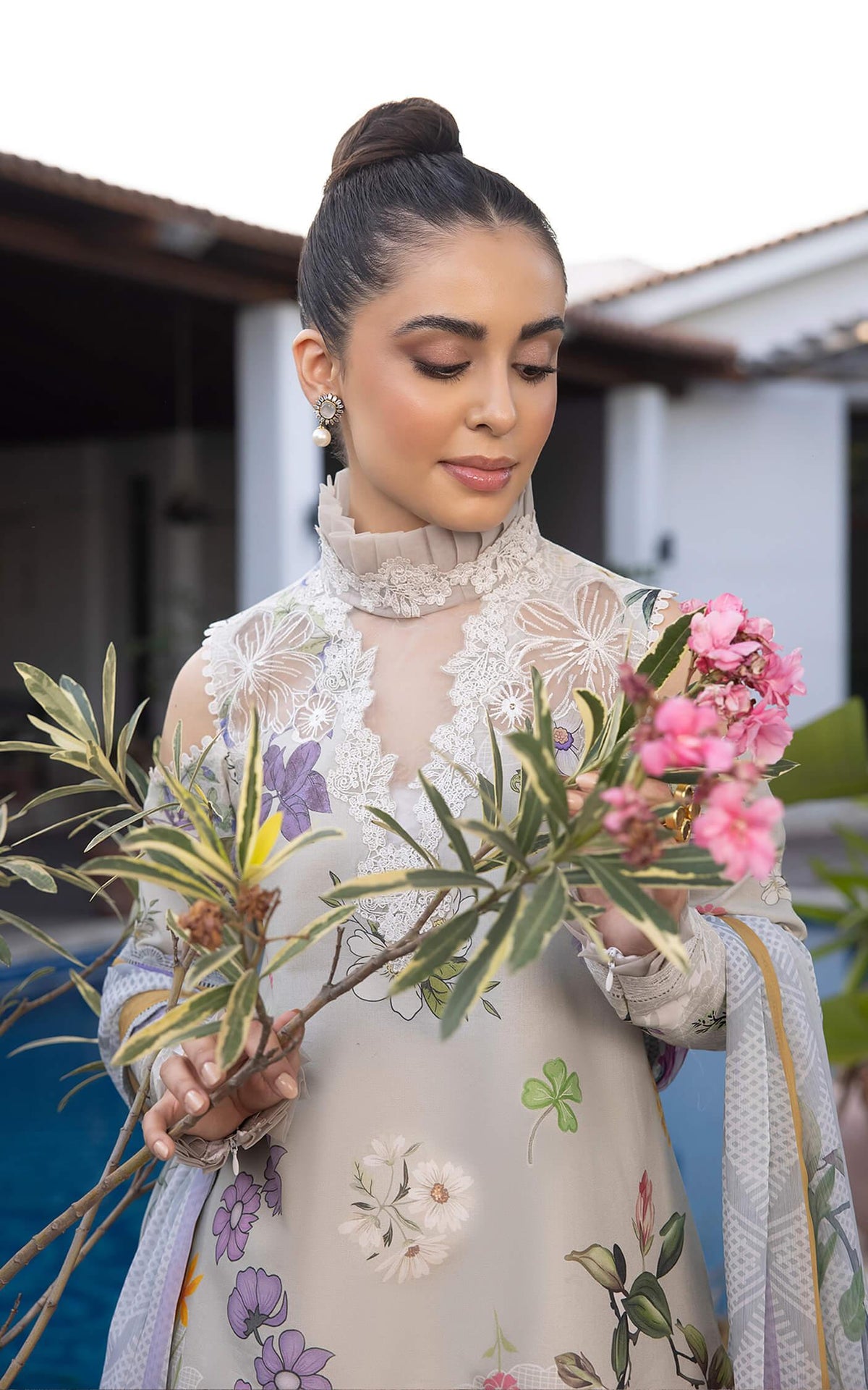 Sarmayi MK-16 | Unstitched Lawn - Shop Now at Asifa and Nabeel