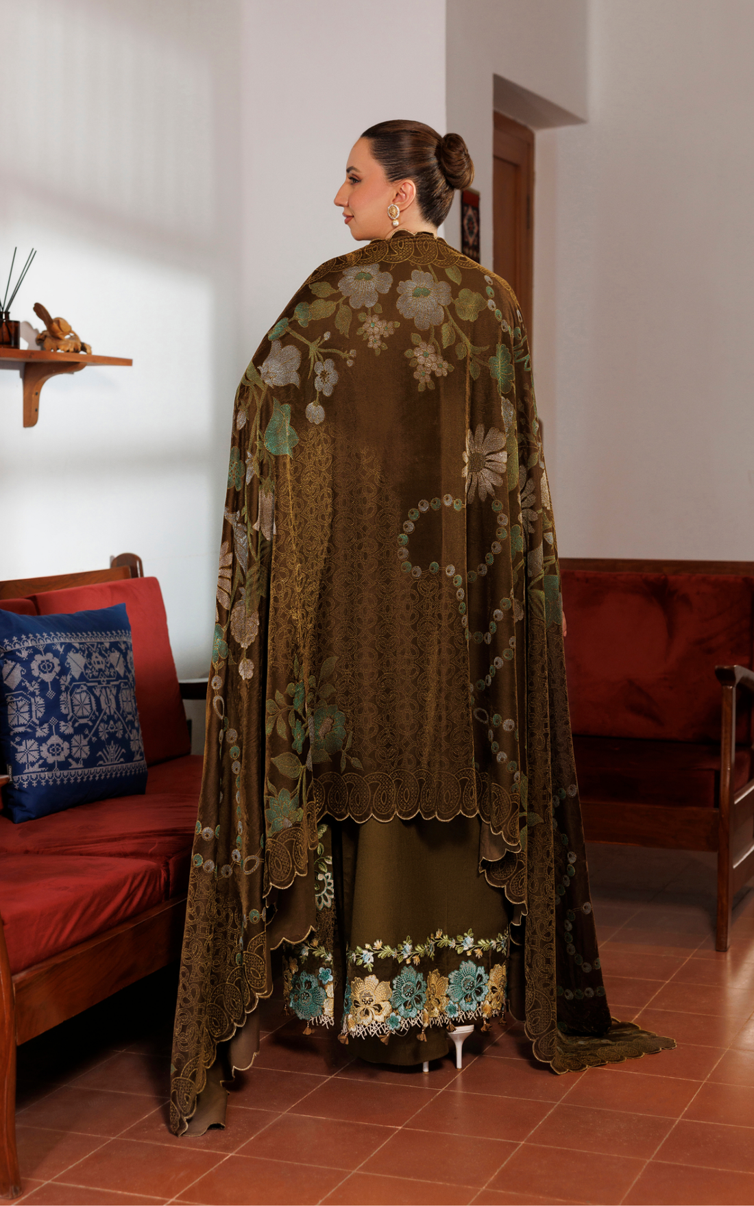 Hazel Hue (WLXU-02) | 3pcs Embroidered Stitched Winter