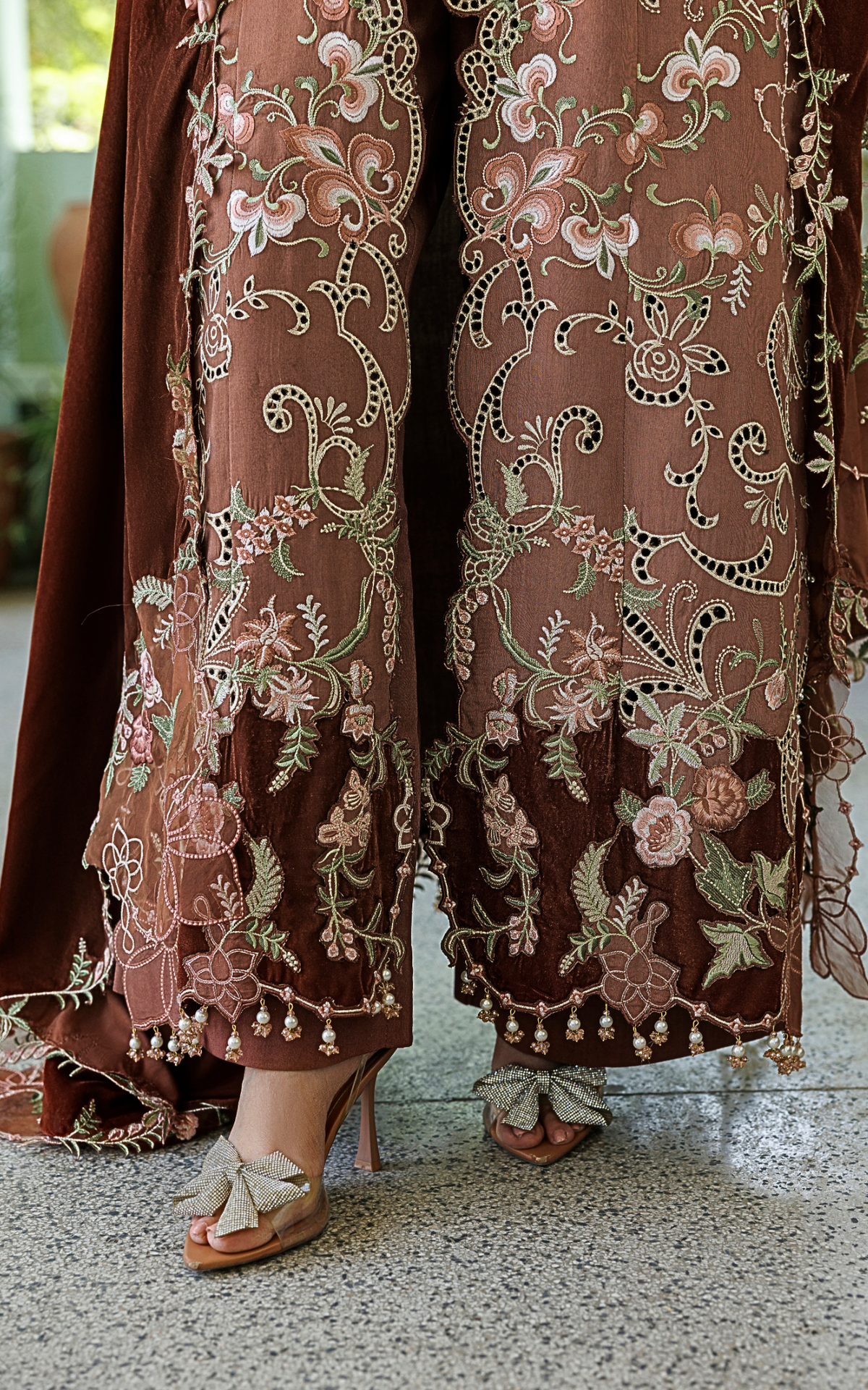 Ferin (WLXU-10) | 3pcs Embroidered Stitched Winter
