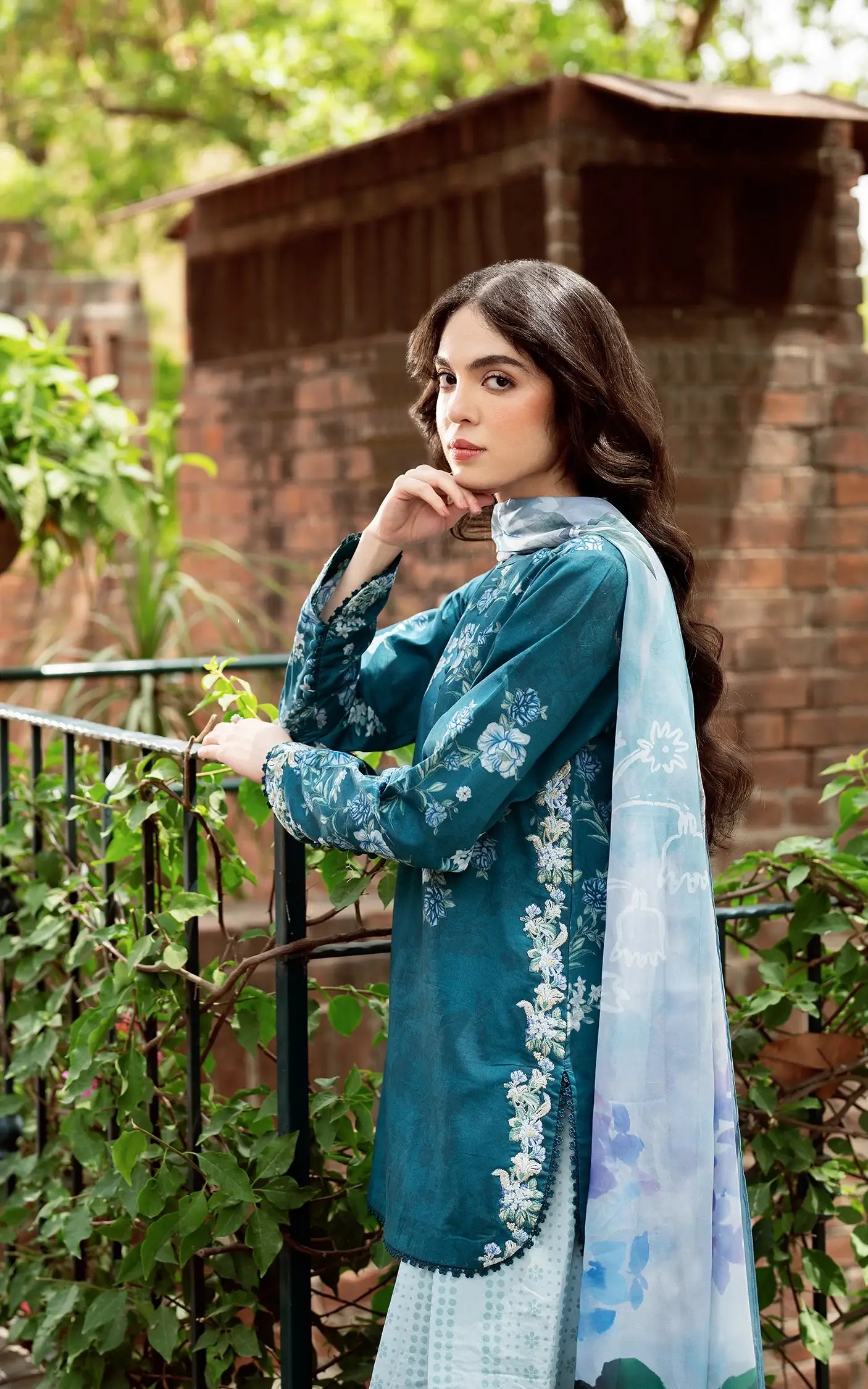 Lush Serenity-(YKL25-03)