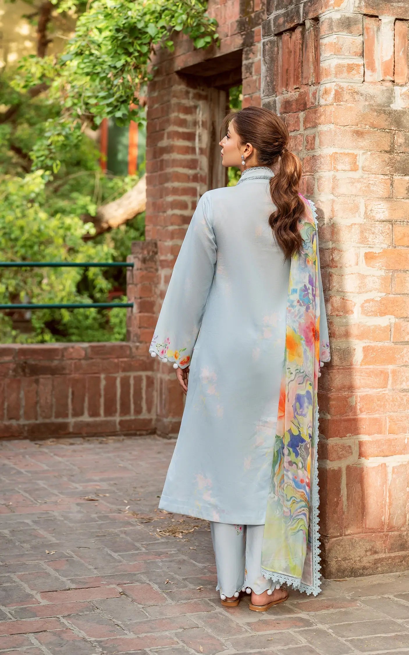 Whisper of Spring-(YKL25-14)